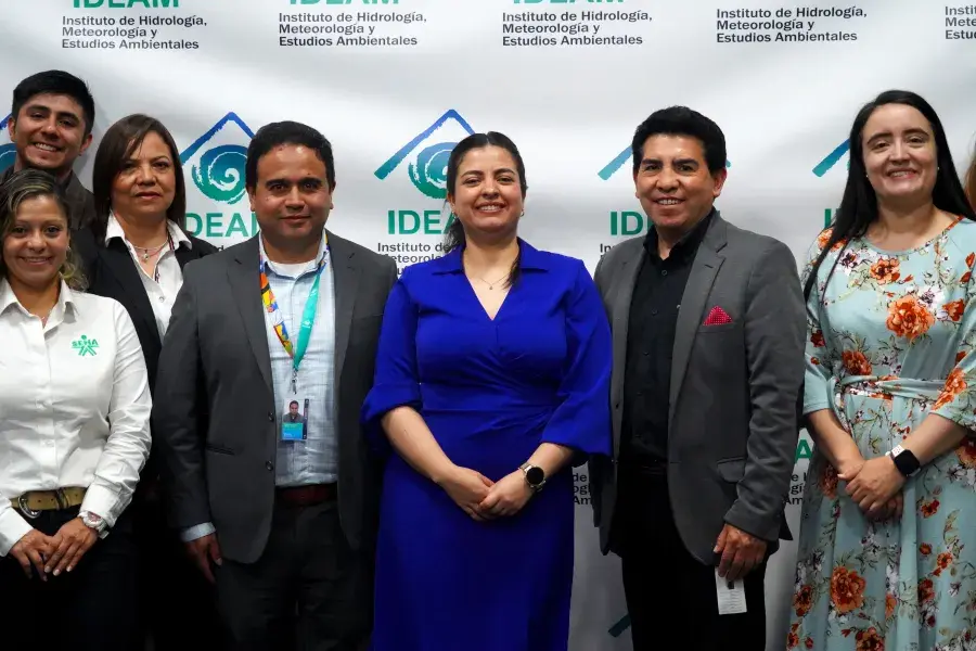 Directora Ghisliane Echeverry