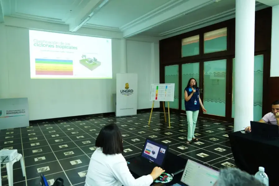 Taller nacional “Preparación ante la temporada de ciclones tropicales 2026